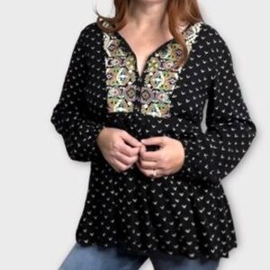 Sundance Embroidered Black Gold Rayon Blouse XS
